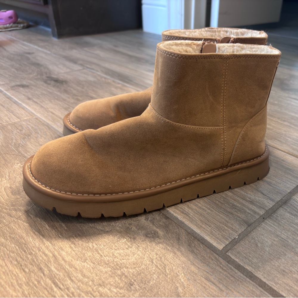 Universal Thread Tan Ankle Boots